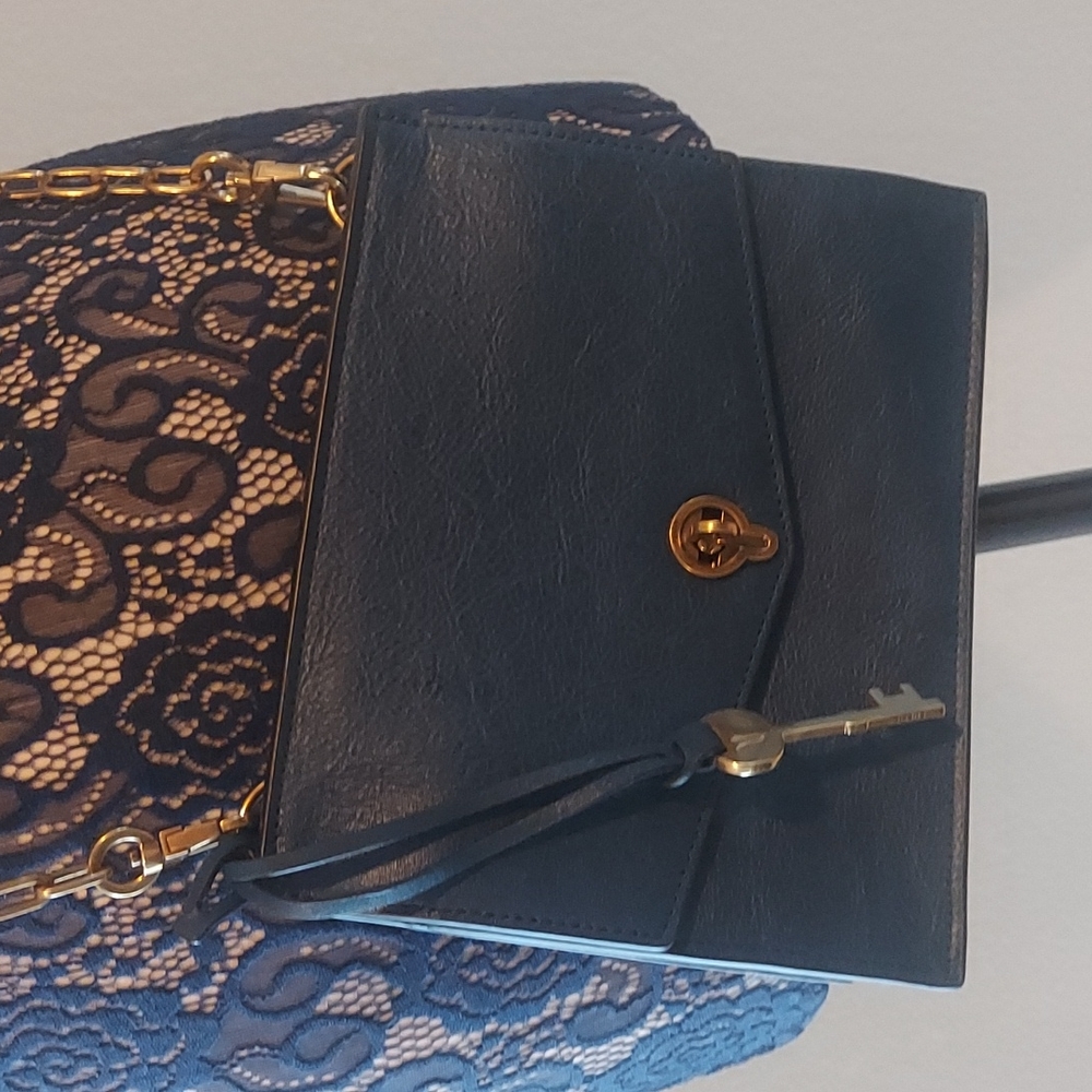 COPY - Crossbody clutch fossil